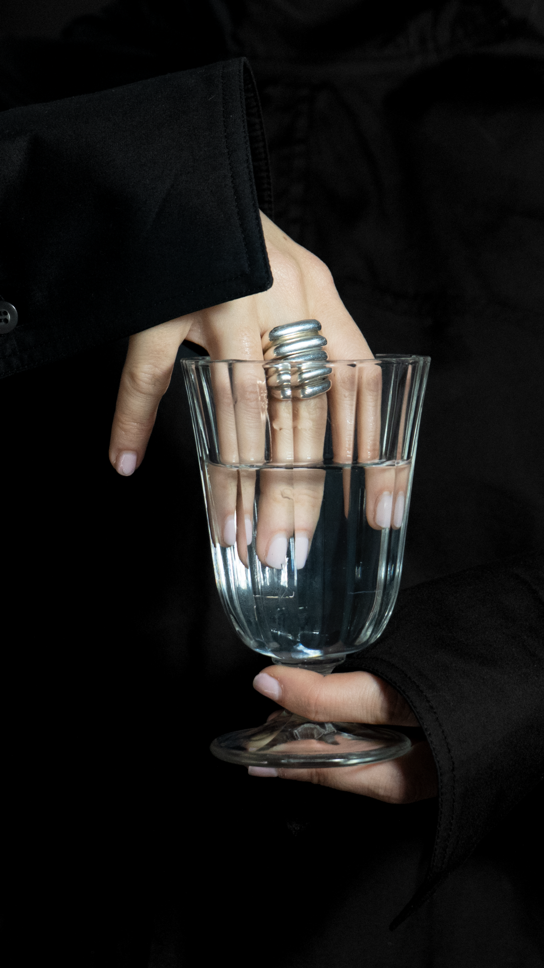 How to Stack Minimalist Rings
